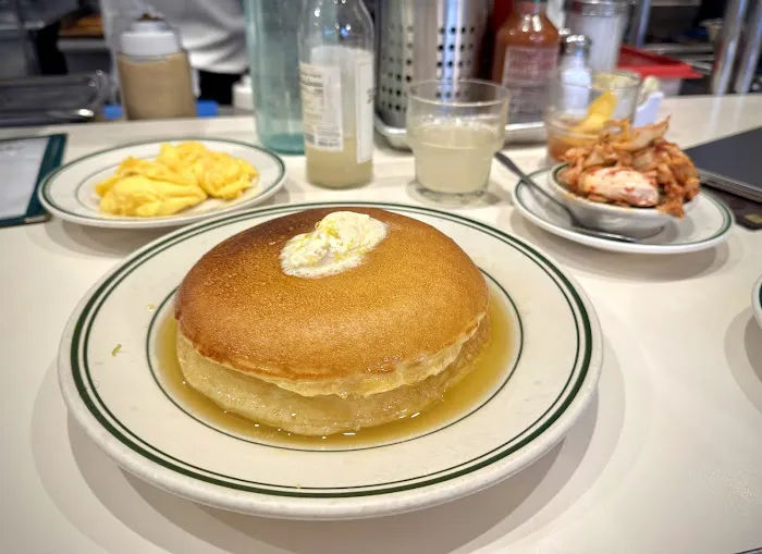 Golden Diner Picture 4