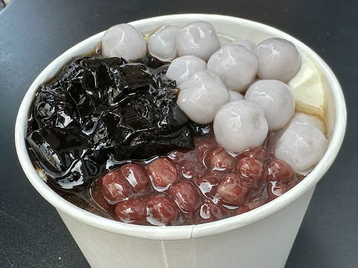Fong On Picture 3