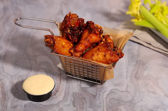 Gotham Wing Factory Picture 3