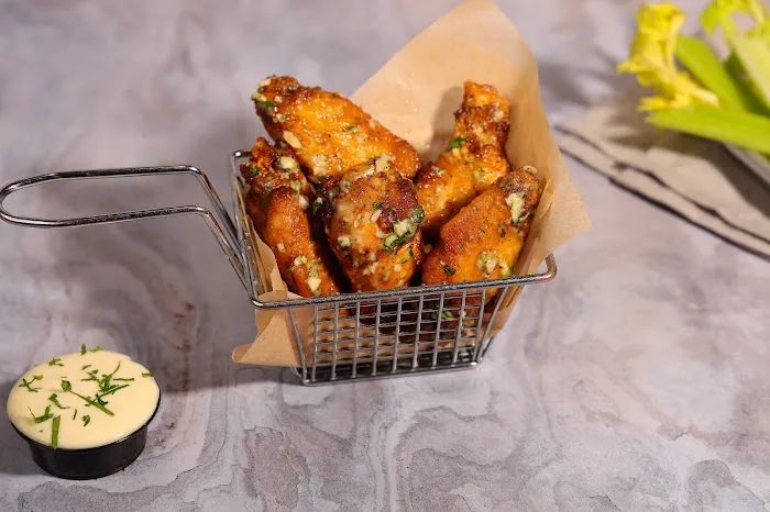 Gotham Wing Factory Picture 9
