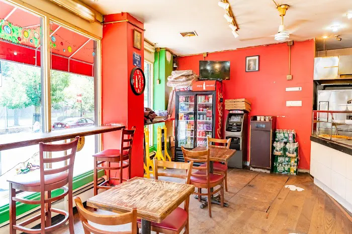 Rivoli Pizza II Picture 7