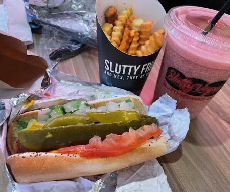 SluttyVegan Bleecker