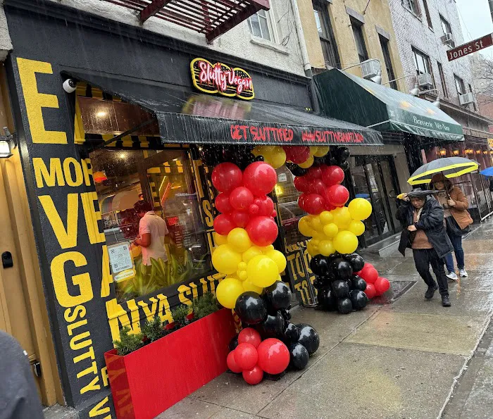SluttyVegan Bleecker Picture 5