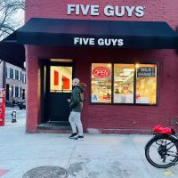 Five Guys ico
