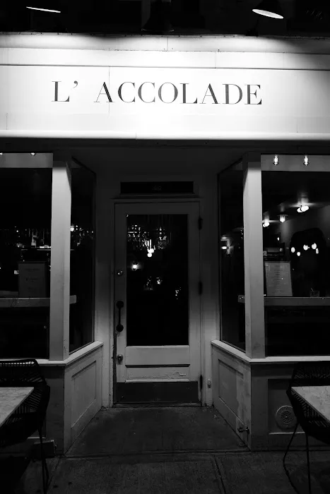 L'Accolade Picture 3