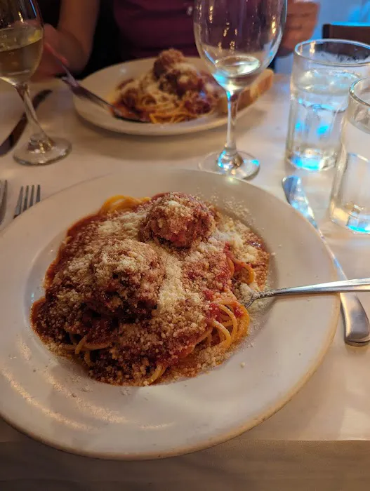 Trattoria Pesce Pasta Picture 7