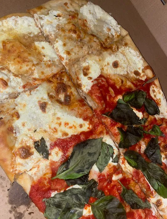 Zara Pizza Picture 9