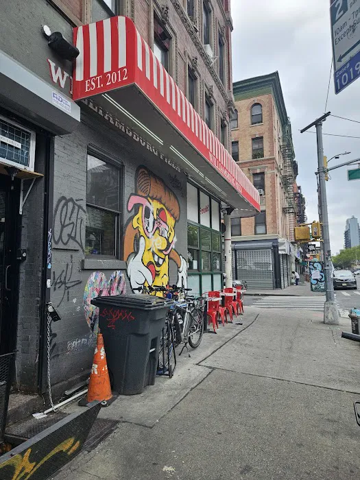 Williamsburg Pizza Lower East Side Picture 8