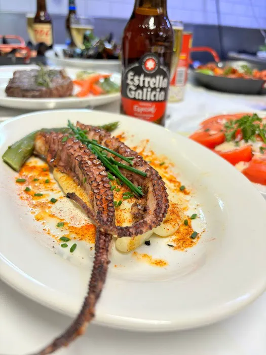 Mictlan México and Spanish cuisine Picture 9