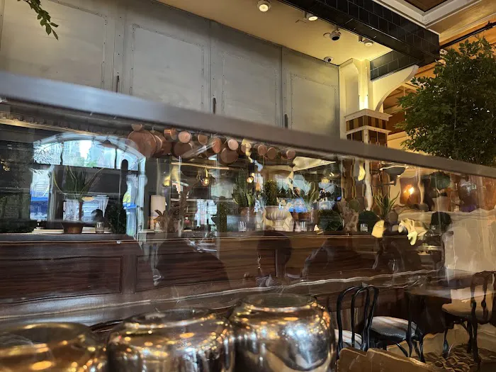 Lafayette Grand Café & Bakery Picture 5