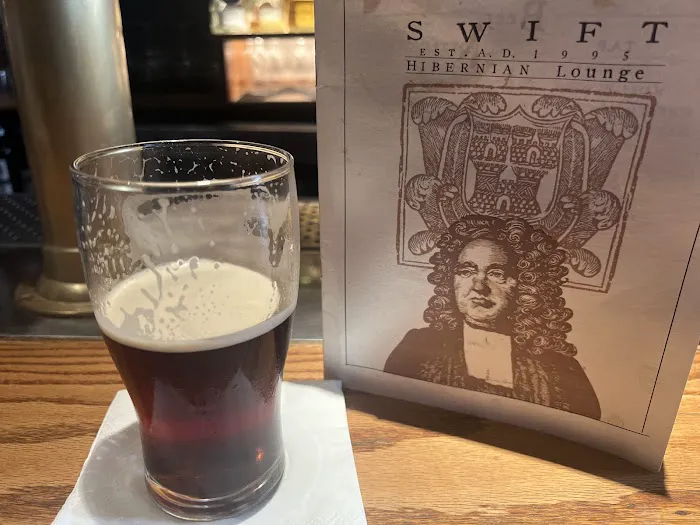 Swift Hibernian Lounge Picture 10