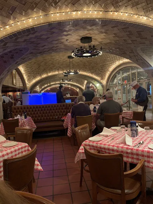 Oyster Bar Picture 7