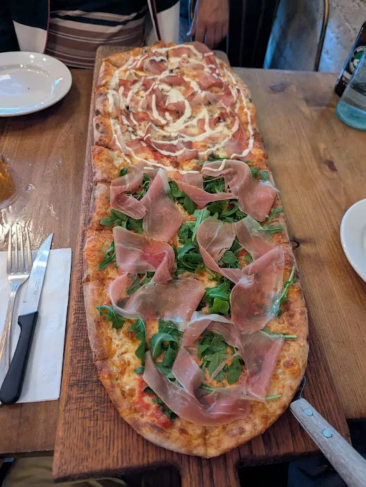 Numero 28 Pizzeria Picture 9