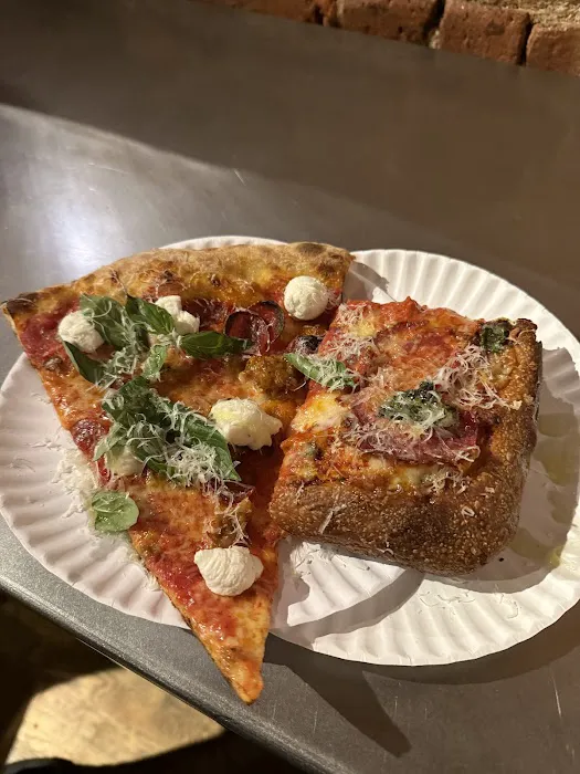 L’industrie Pizzeria West Village Picture 9