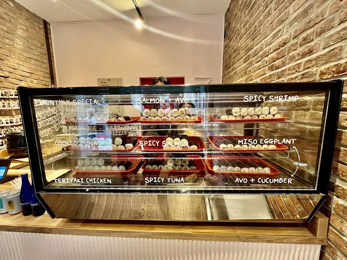 Sushi Counter Picture 6