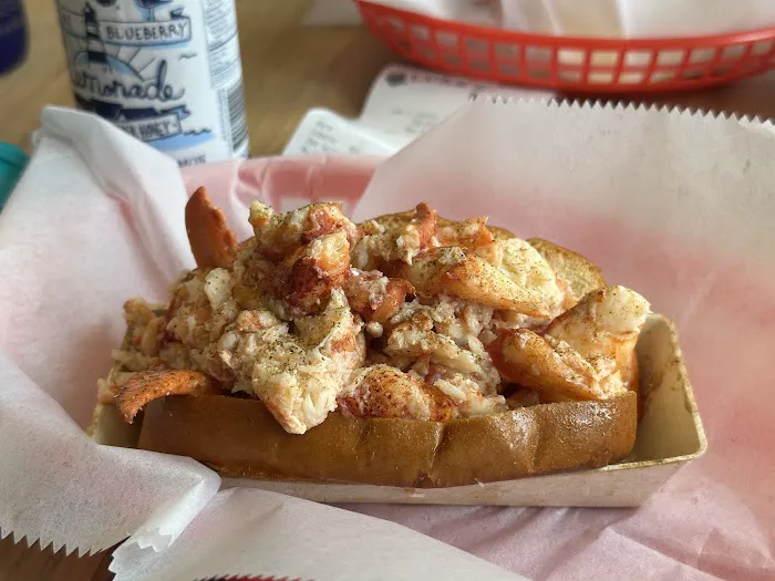 Luke's Lobster Picture 1