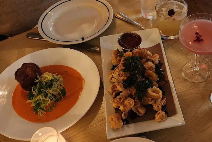 Mermaid Oyster Bar Picture 2