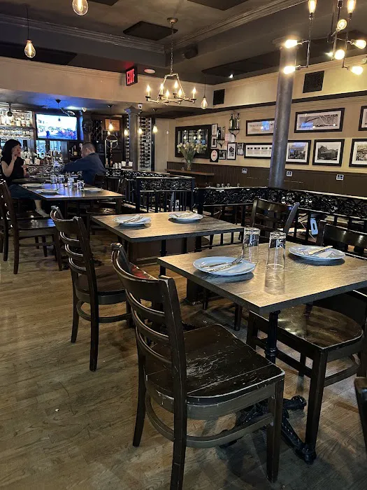 Denino's Greenwich Village Picture 1