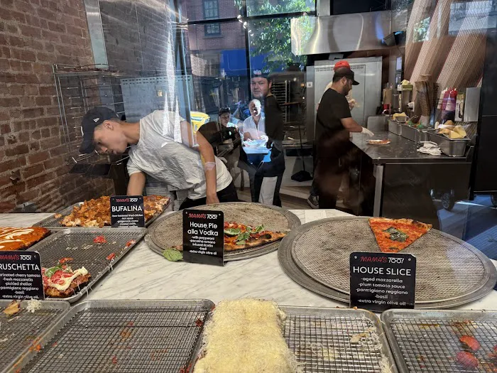 Mama's TOO! Pizzeria West Village Picture 7