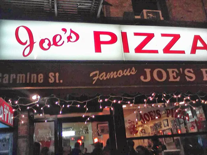 Joe's Pizza Picture 5