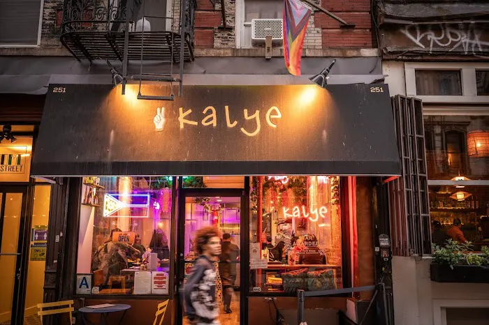 Kalye Broome ( Now on 111 Rivington st) Picture 7