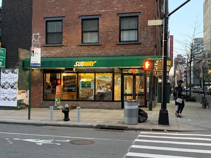 Subway Picture 5