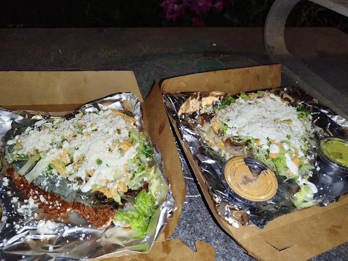 El Grillito Food Truck Picture 6
