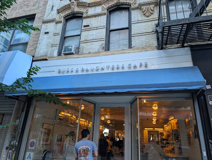 Russ & Daughters Cafe Picture 3