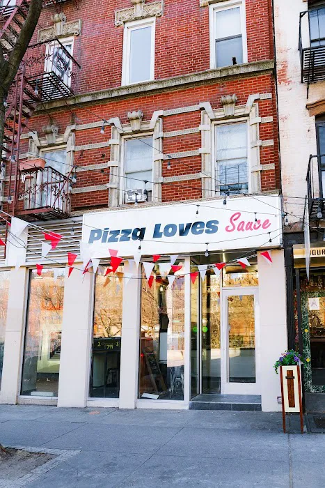 Pizza Loves Sauce Picture 2