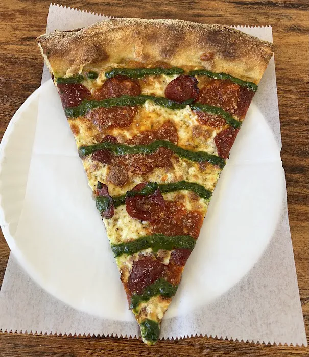 Pizza Loves Sauce Picture 1