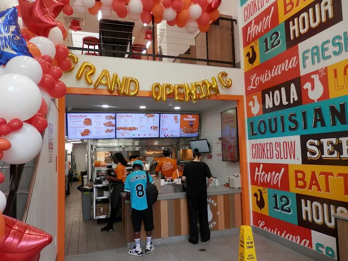 Popeyes Louisiana Kitchen Picture 2