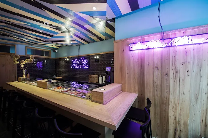 Sushi on Jones Picture 3