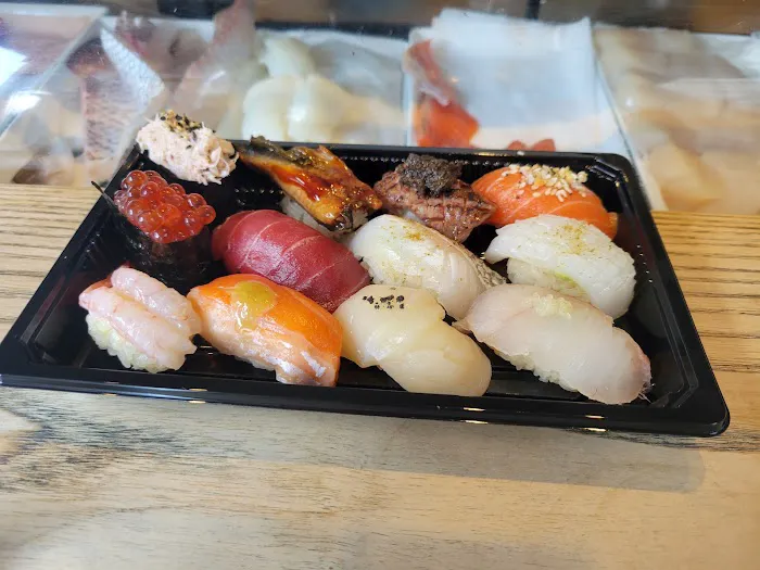 Sushi on Jones Picture 8