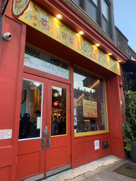 Two Boots Pizza West Village Picture 10