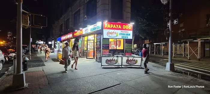 Papaya Dog Picture 5