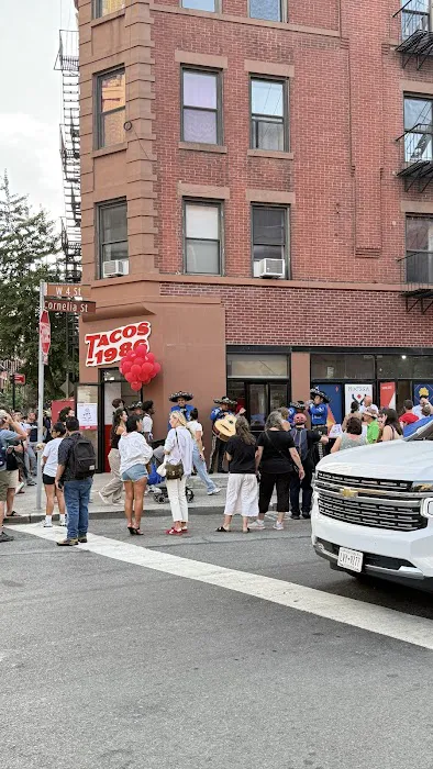 Tacos 1986 West Village Picture 6