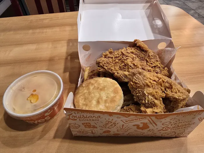 Popeyes Louisiana Kitchen Picture 4