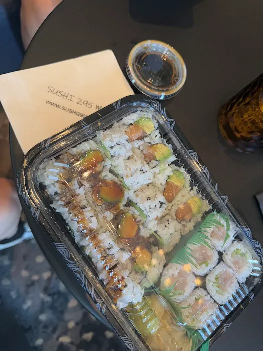 Sushi 295 Mercer Picture 6
