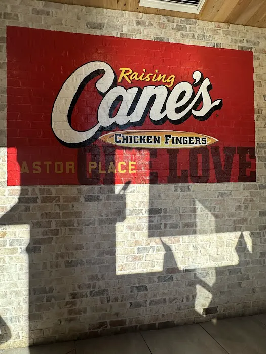 Raising Cane's Chicken Fingers Picture 8