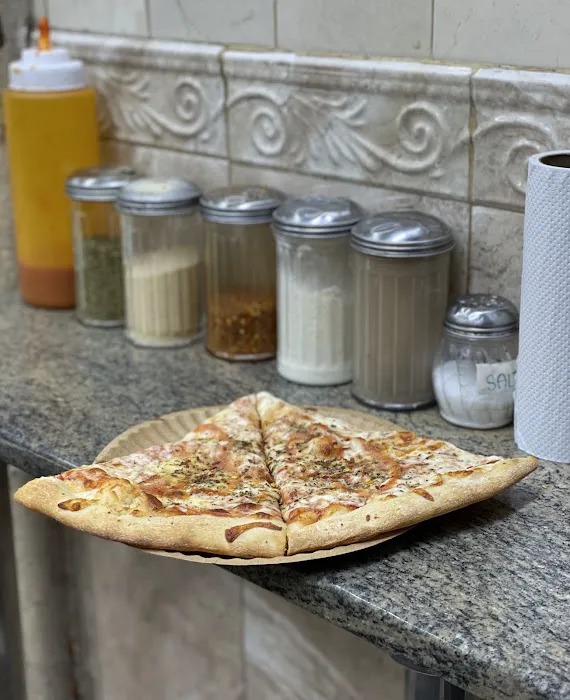 $1.50 Fresh Pizza Picture 8