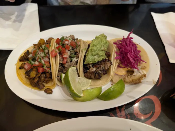 El Diablito Taqueria Picture 10