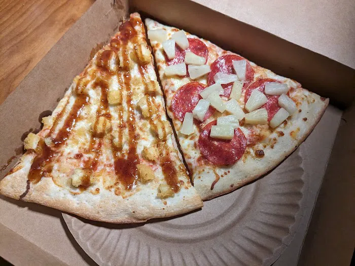 99¢ Pizza Picture 2
