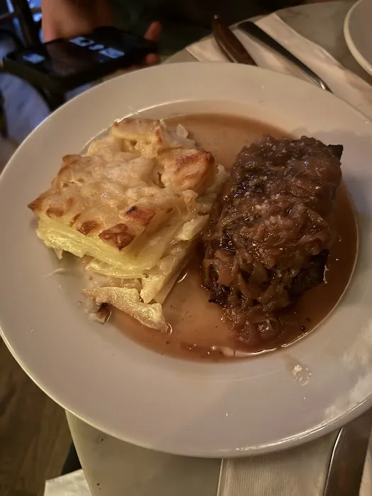 Le French Diner Picture 10