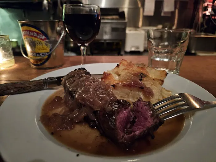 Le French Diner Picture 5