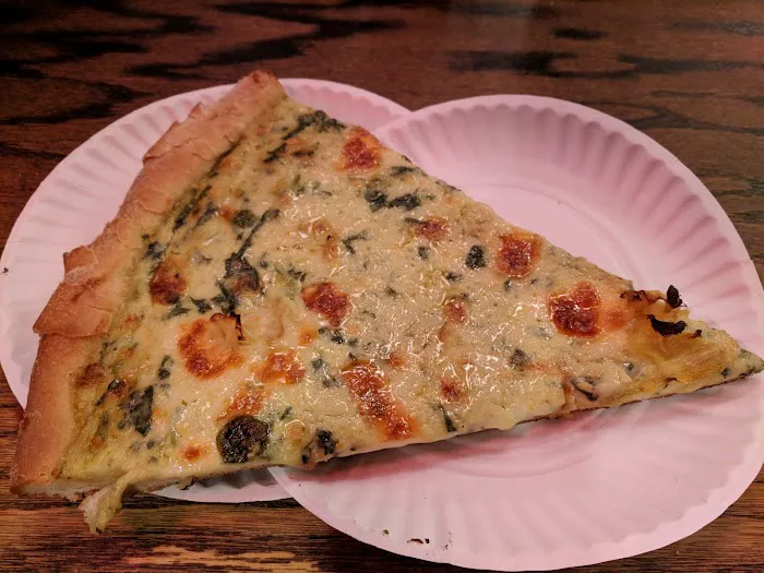 Artichoke Basille's Pizza Picture 10