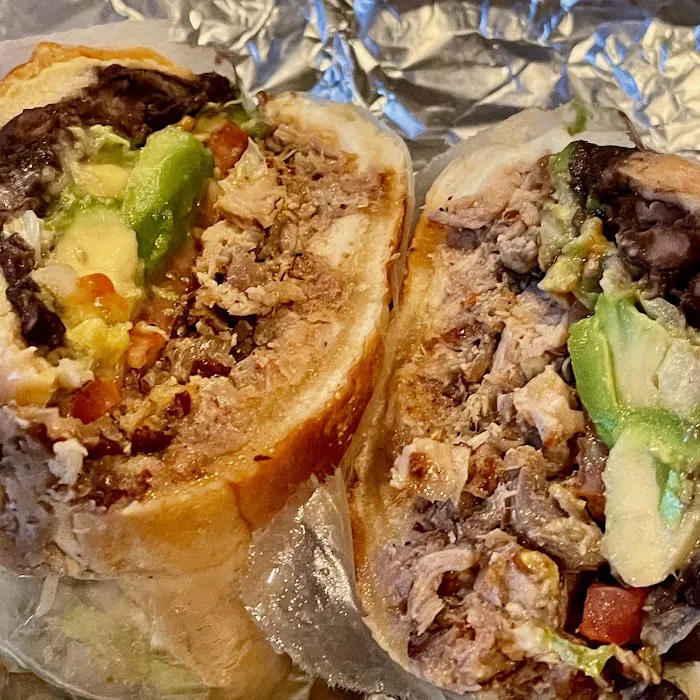 The Little Taco House Picture 4