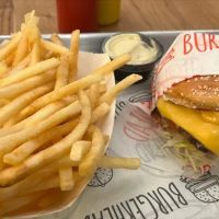 BURGERHEAD ico