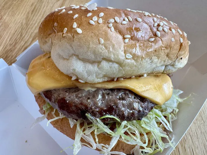 BURGERHEAD Picture 6