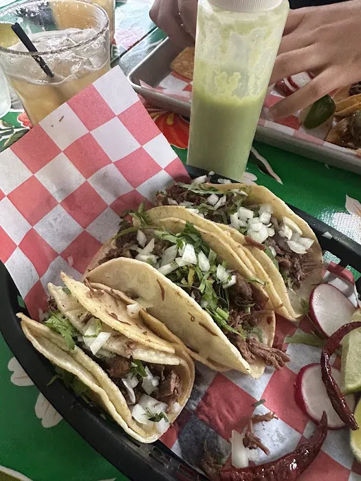 El Cabron Taqueria Picture 4