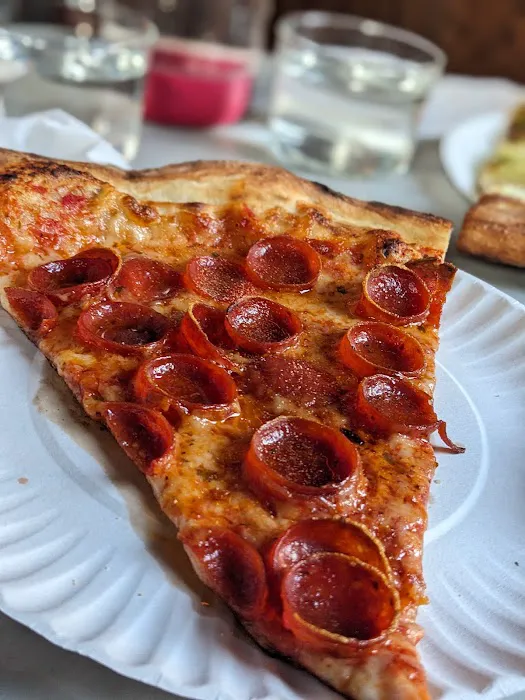 Grand Street Pizza Picture 8